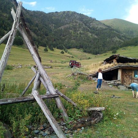 Apartaments Sort Pirineus Exteriör bild